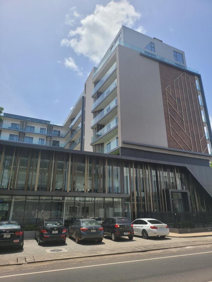 אקרה Rt Properties @ The Lennox Airport Residential מראה חיצוני תמונה